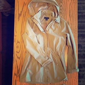 Women’s Lands’ End Trench coat, size xs, tan